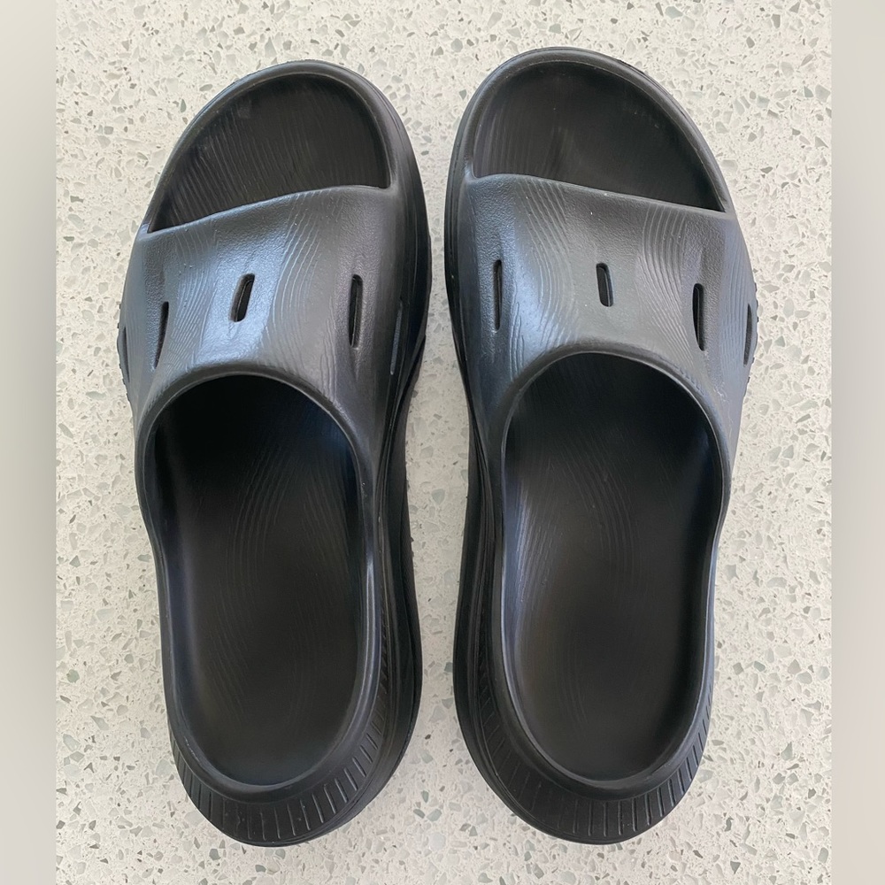 Hoka Ora Slide
